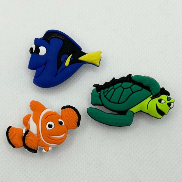 BOGO! Crocs Style Shoe Charms Jibbitz Disney Finding Nemo Dory Crush 3pc Set NEW - Picture 2 of 5